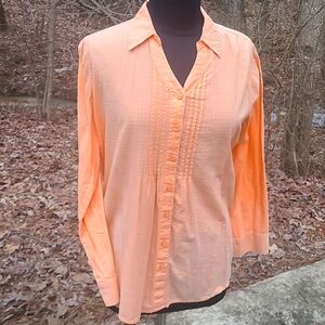 WHITE STAG Peach Pleated Button Up